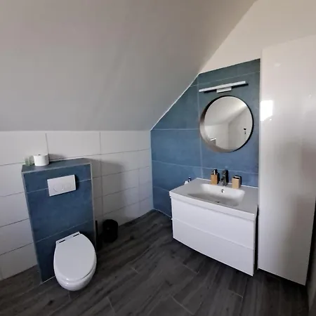 R&r Vendeghaz Semesterbostad Vonyarcvashegy